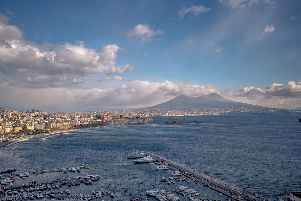 NAPOLI: PRESEPI DI SAN GREGORIO ARMENO