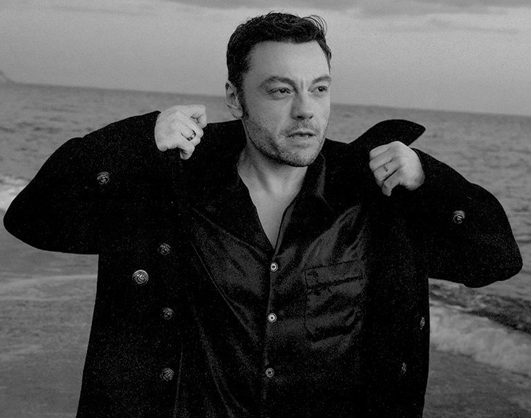 TIZIANO FERRO-STADI 26